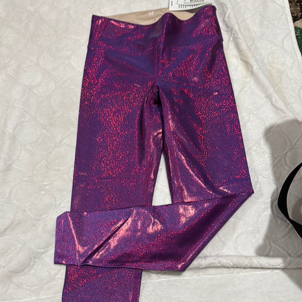 Heroine Sport Pink Iridescent Leggings